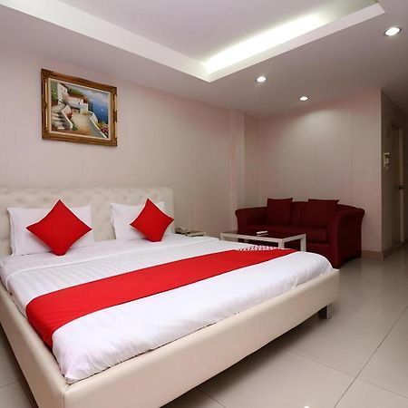 Diamond Residence Silom Bangkok Exterior foto