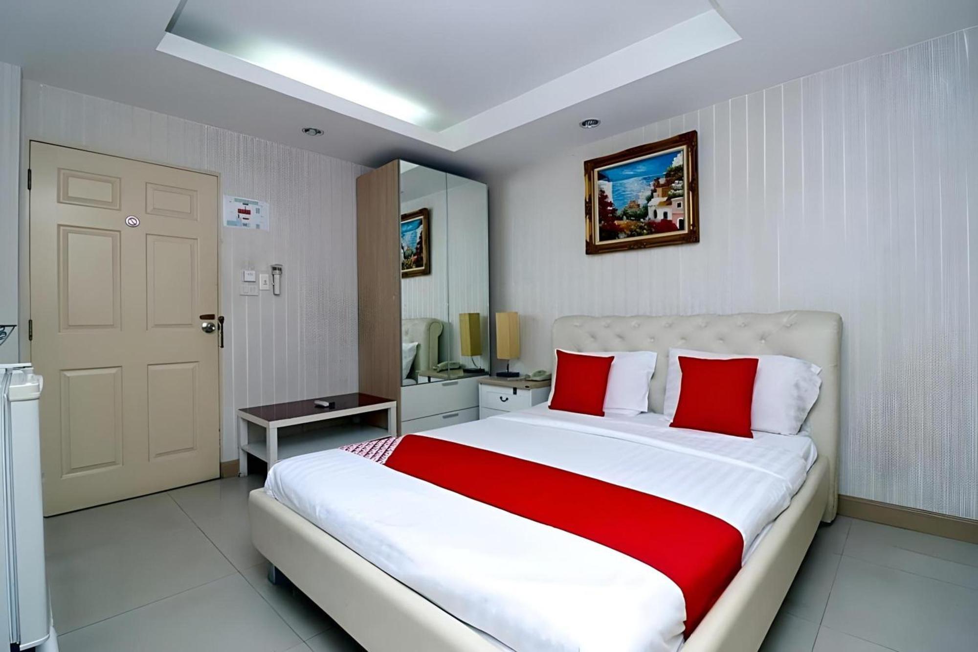 Diamond Residence Silom Bangkok Exterior foto